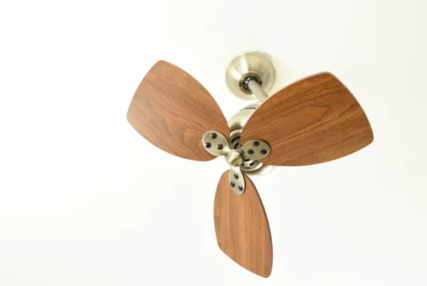 Ventilatore da soffitto AireRyder Design Toledo ottone antico con interruttore parete FN11146