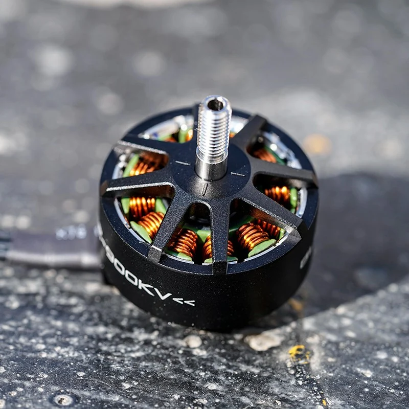 Motore FPV Foxeer Nero notte Hornet 2812 900KV