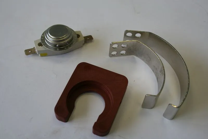 Termostato ELMAG esauriente 127° + supporto per DIGICAR 600 9505285