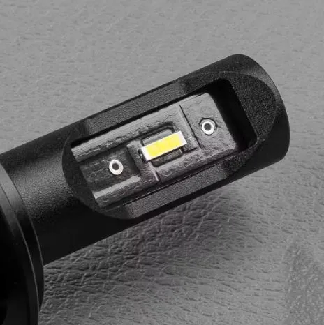 Stedi H11 Copperhead Blackout LED Headlight Bulbs per Terreni Fangosi