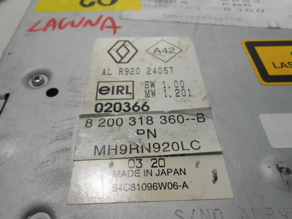 Autoradio Lettore CD Renault Laguna 2005 8200318360B 8200089153T CODICE OK