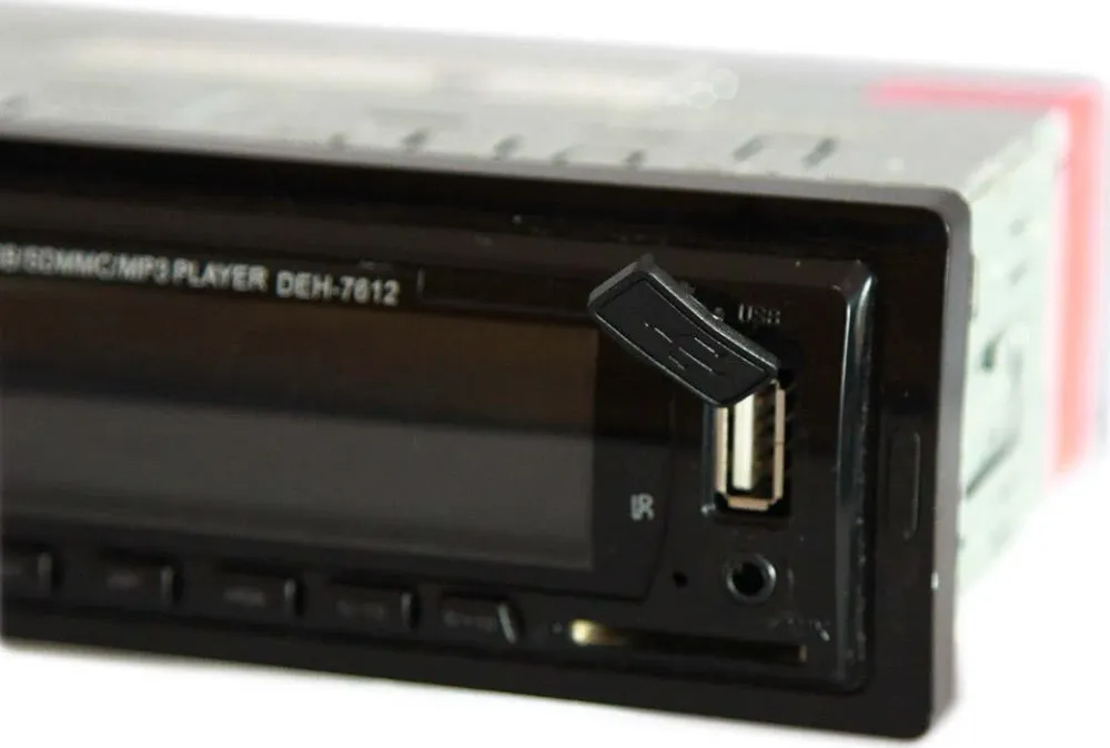 Autoradio Stereo Auto Bluetooth Fm Lettore Mp3 Usb Sd Aux Lcd 60wx4 Deh-7612