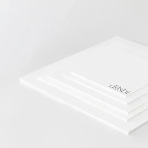 Cake board quadrato bianco da 3mm con bordo bianco 20cm