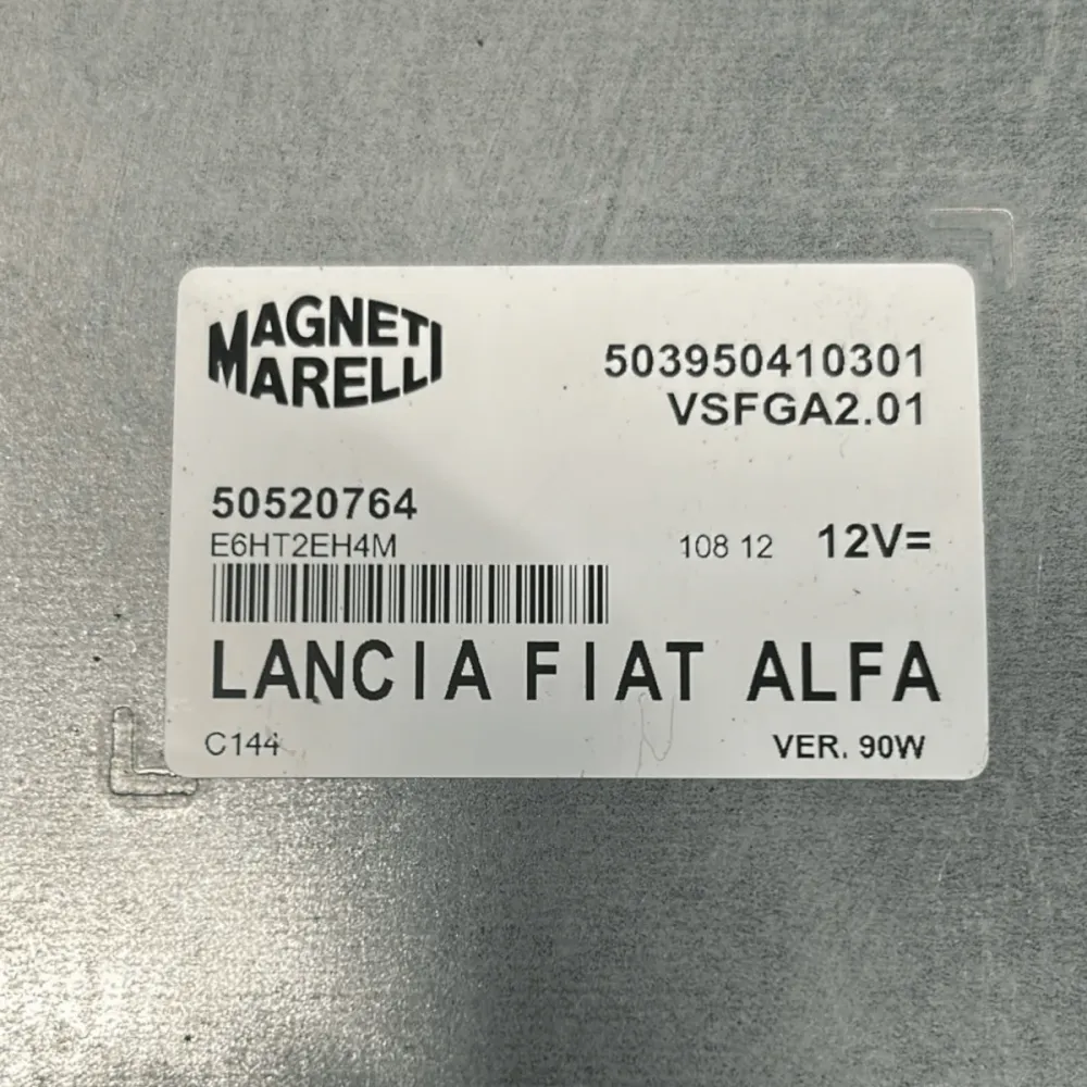 Centralina autoradio alfa romeo giulietta cod:50520764 (2010 > 2020)