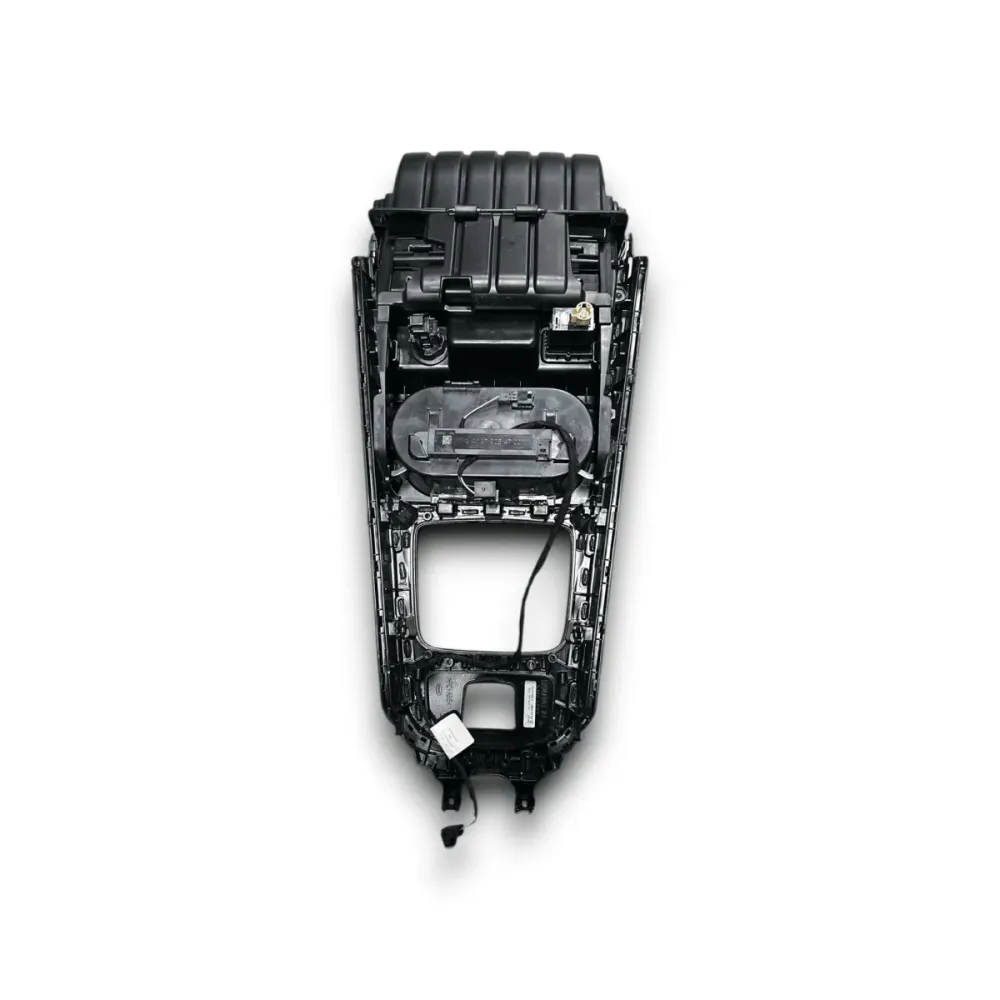 console centrale mercedes cla c118 cod:a1776805701 (2019 > 2025)