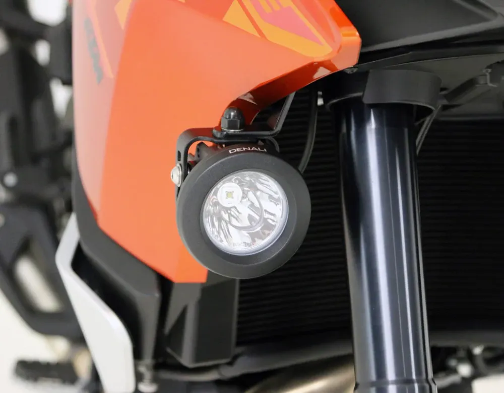 Supporto per luce di guida - KTM 1050, 1090 e 1190 Adventure DENALI Electronics