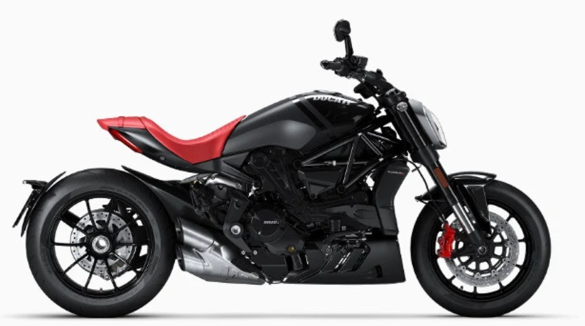 Ducati Diavel e XDiavel con forcellone monobraccio (tutte le varianti)
