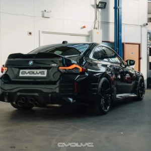 Kit molle ribassanti BMW M2 G87 di Evolve (2023+)