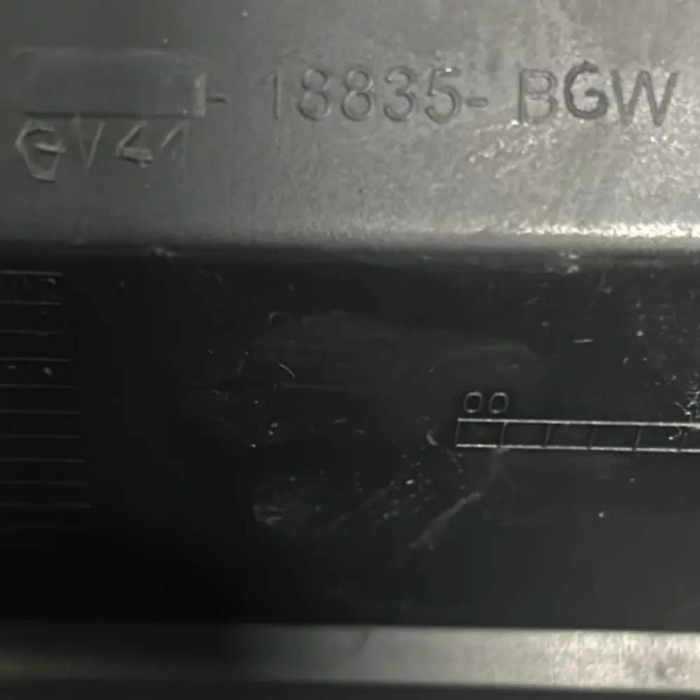 Mascherina Autoradio Ford Kuga II (2012 > 2020) cod:GV41-18835-BGW + Comandi + Bocchette Aria