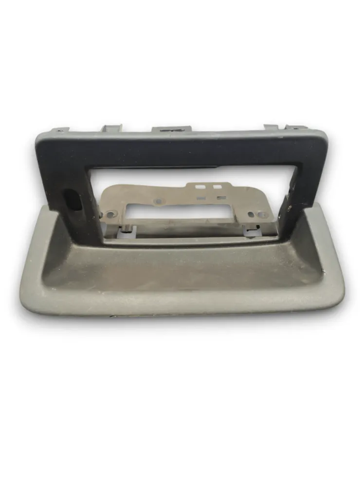 Mascherina Autoradio Renault Clio III COD:8200884342 (2005-2013)