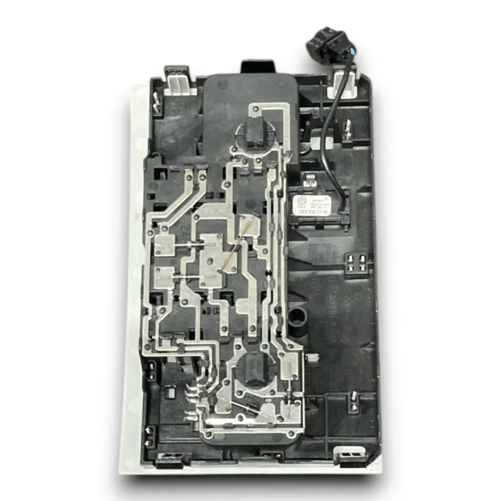 Plafoniera Volkswagen golf VII cod . 5ta947105 (2012 > 2019)
