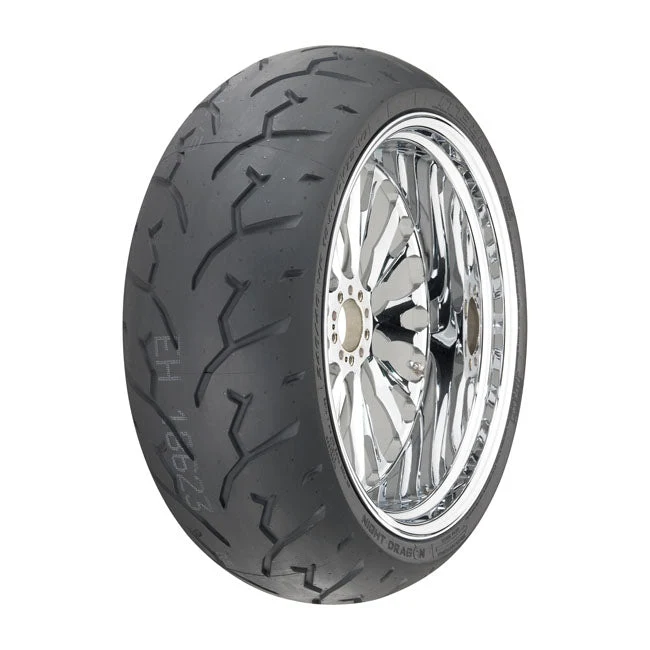 Pneumatici posteriori Pirelli Night Dragon 18"