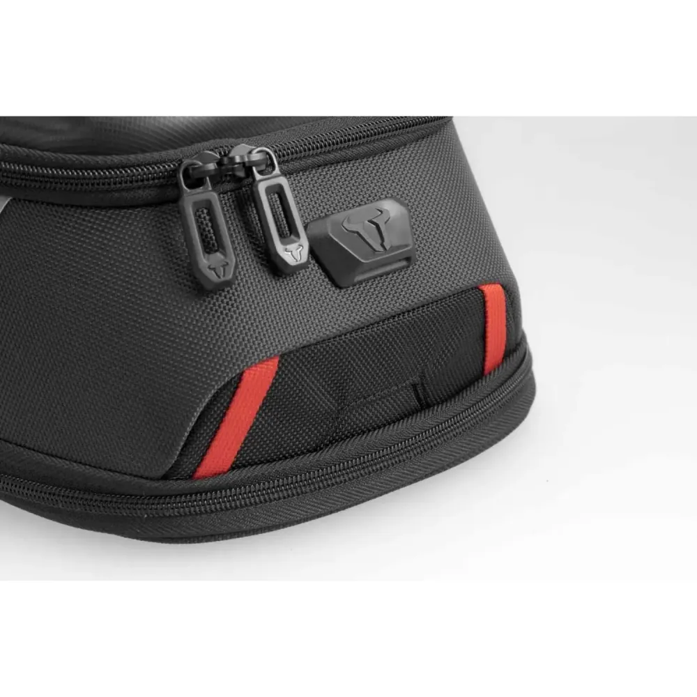 SW-Motech Zainetto Pro Daypack da 6-9 litri con fissaggio magnetico
