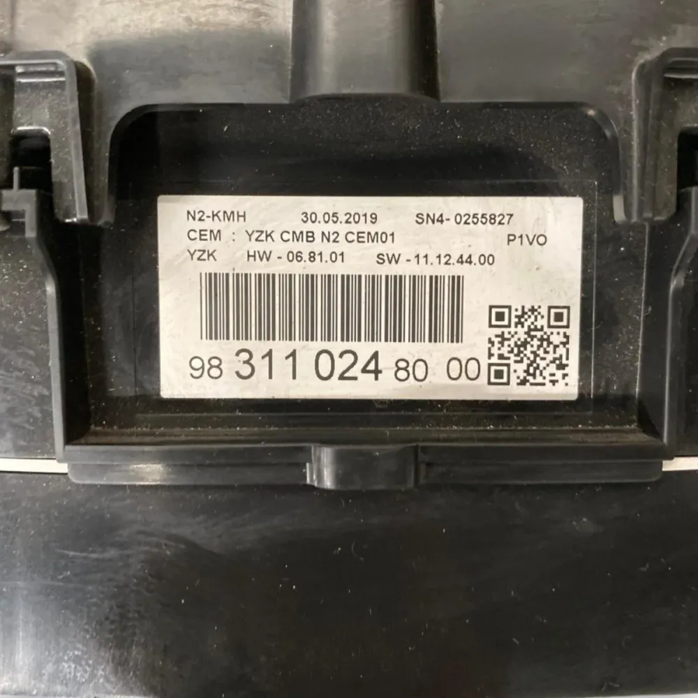 Tachimetro / contachilometri Opel Combo E 1.5 Diesel (2018-) Cod: 983110248000