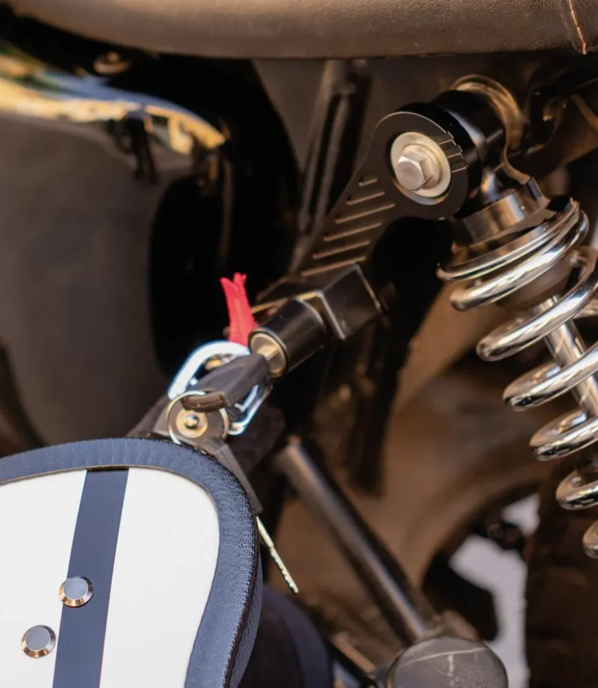Lucchetto Casco Moto per Triumph dal 2016 - Cafe Twin